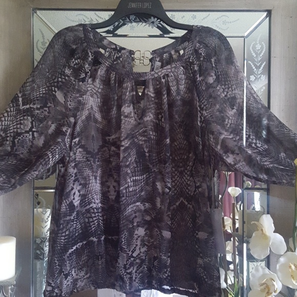 Blouse - Picture 1 of 3